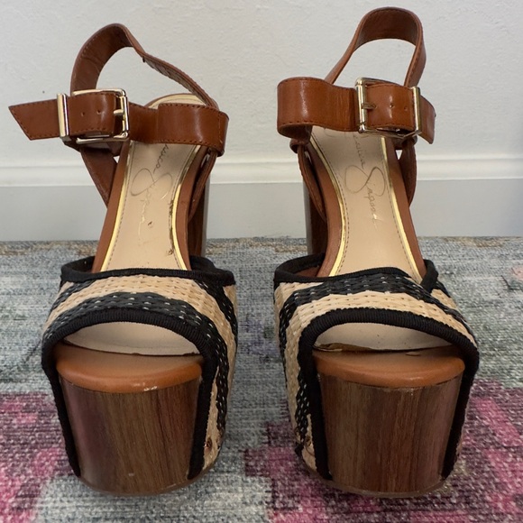 Jessica Simpson Dealyn Platform Heel - Picture 2 of 12